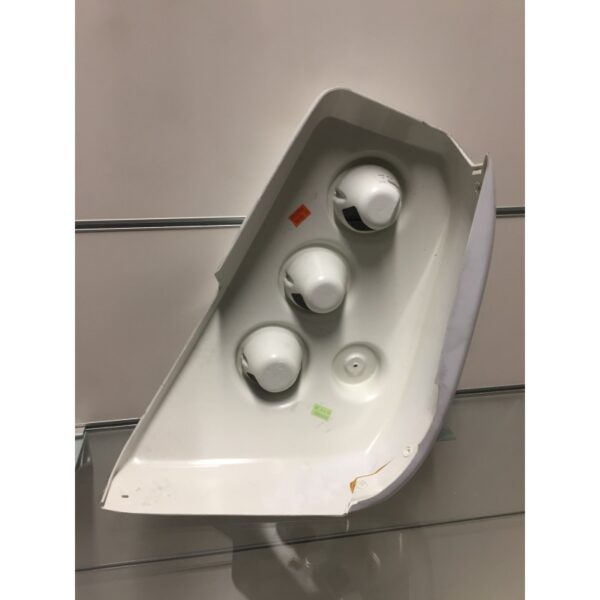 Angolare Posteriore G692