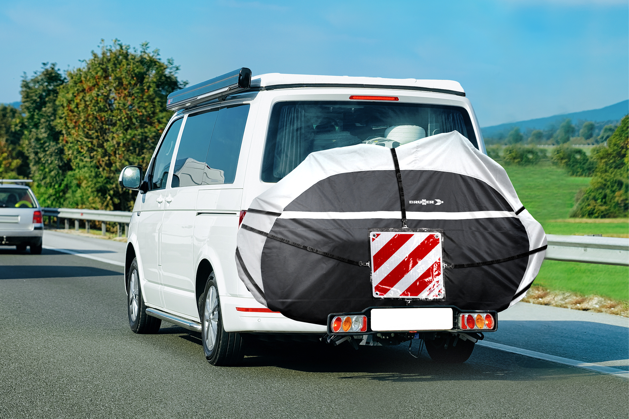 BIKE COVER TOW BAR 4 Copribici-Brunner - immagine 3
