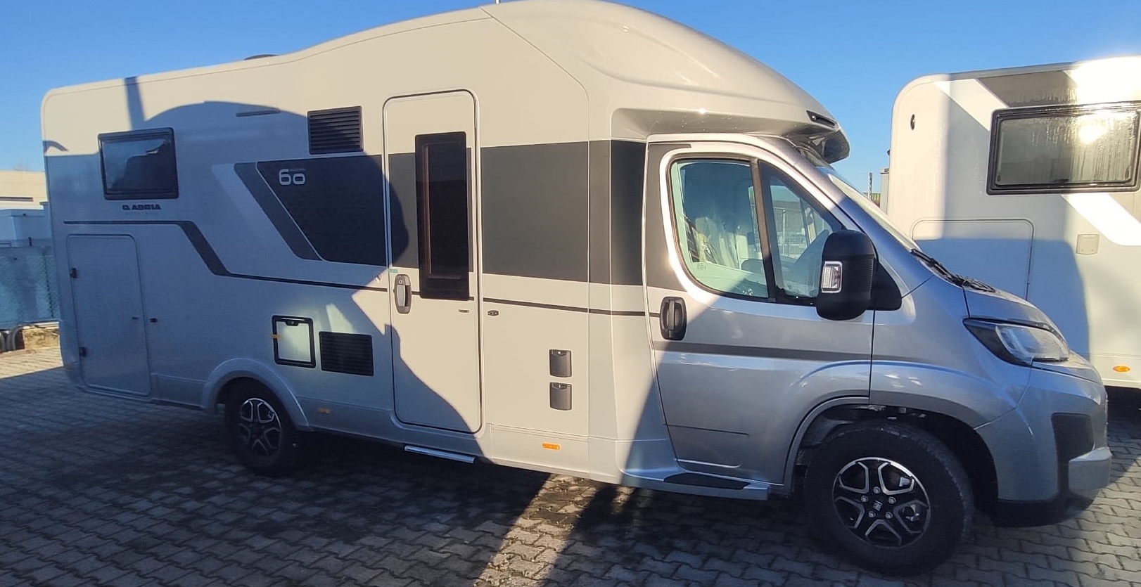 Adria Matrix 650 DL 60Y - immagine 4