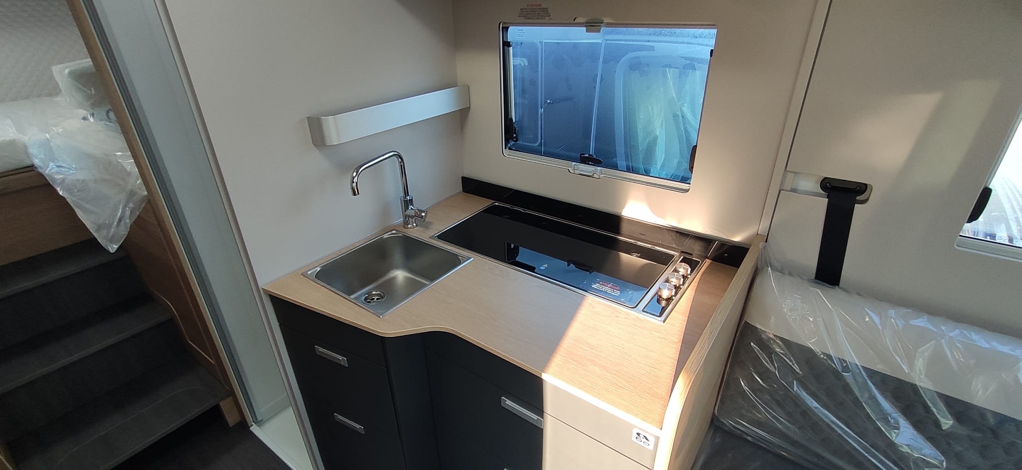 Adria Matrix 650 DL 60Y - immagine 8