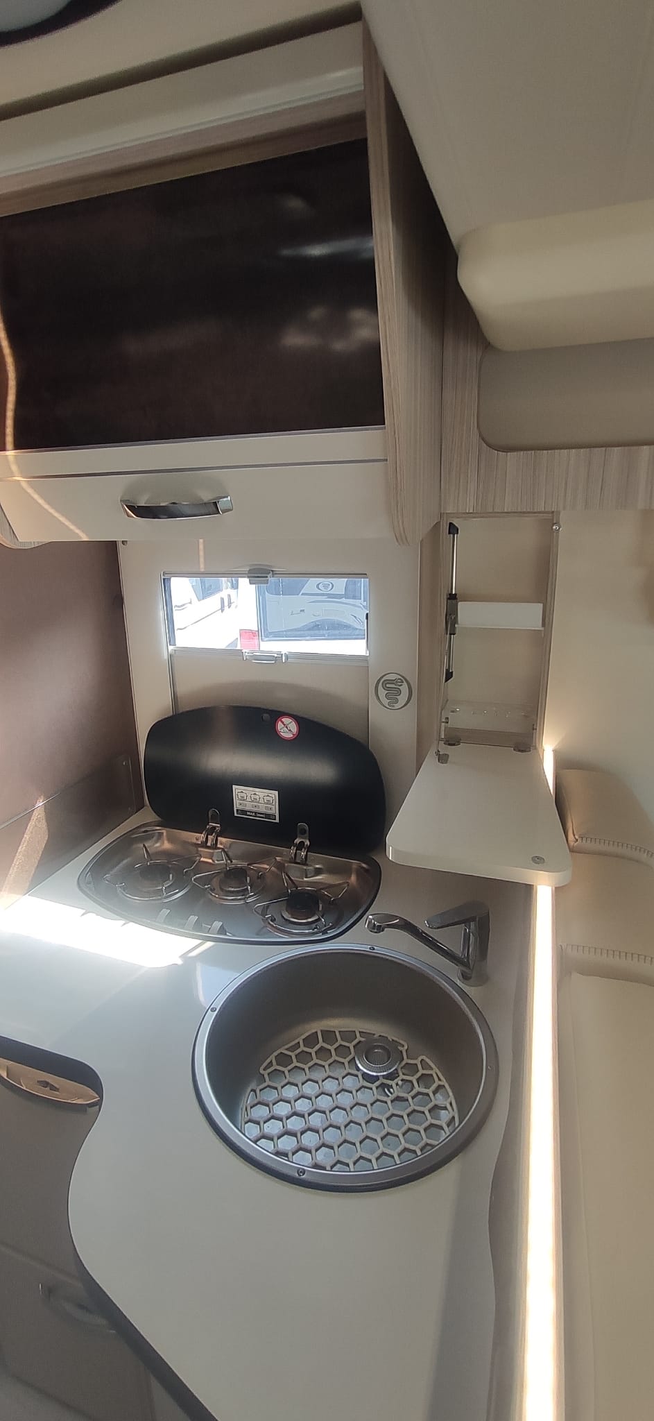 camper semi integrale Elnagh T-LOFT 450-USATO - immagine 11