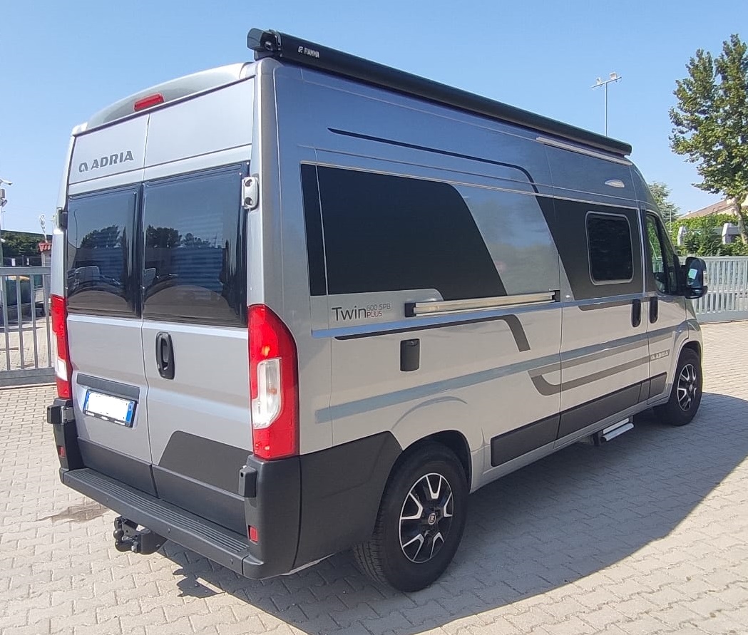 Van Adria Twin Plus 600 SPB- USATO - immagine 3