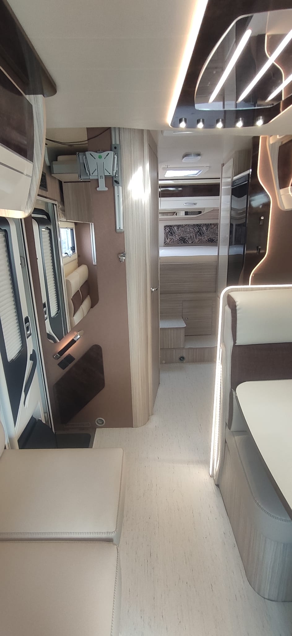 camper semi integrale Elnagh T-LOFT 450-USATO - immagine 9