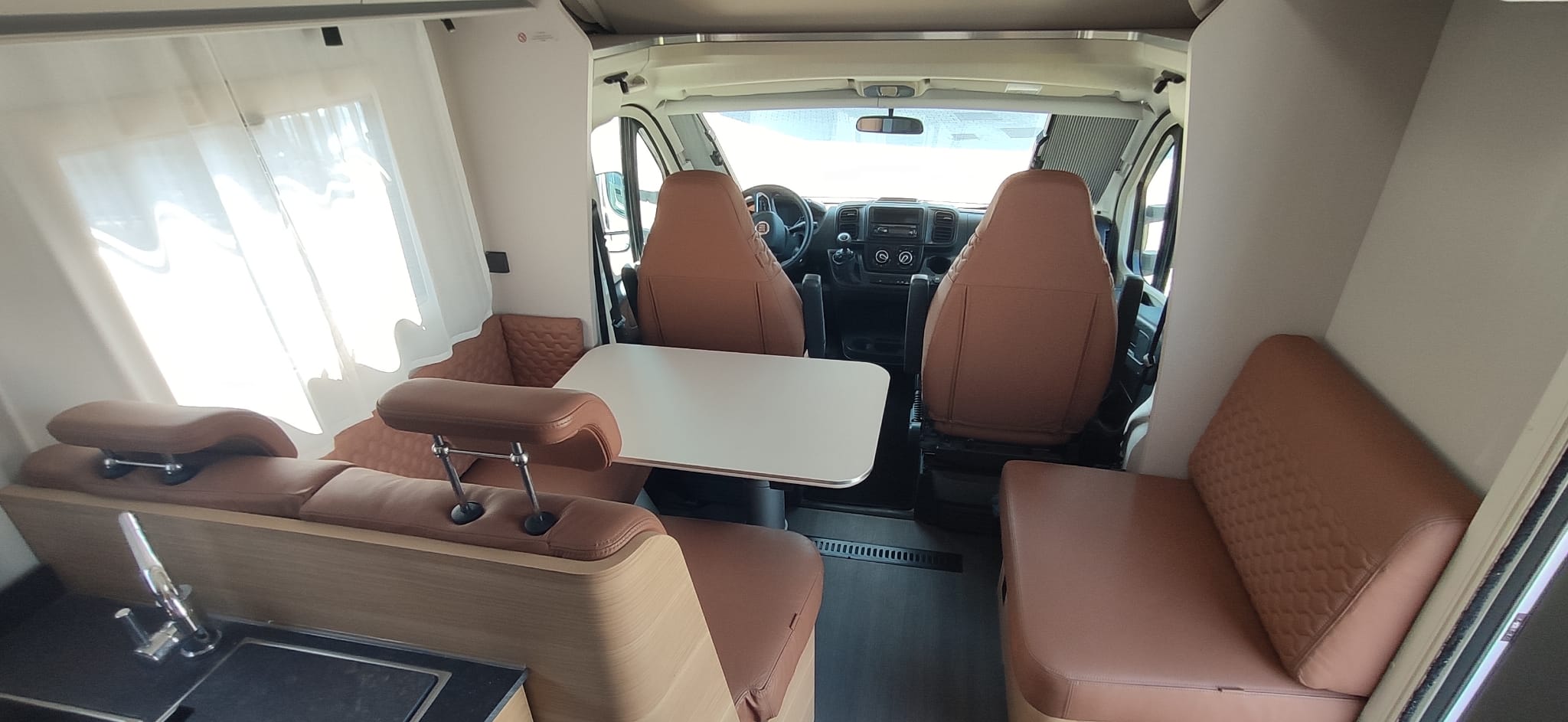 camper mansardato ADRIA Coral XL 660 SL-USATO - immagine 18